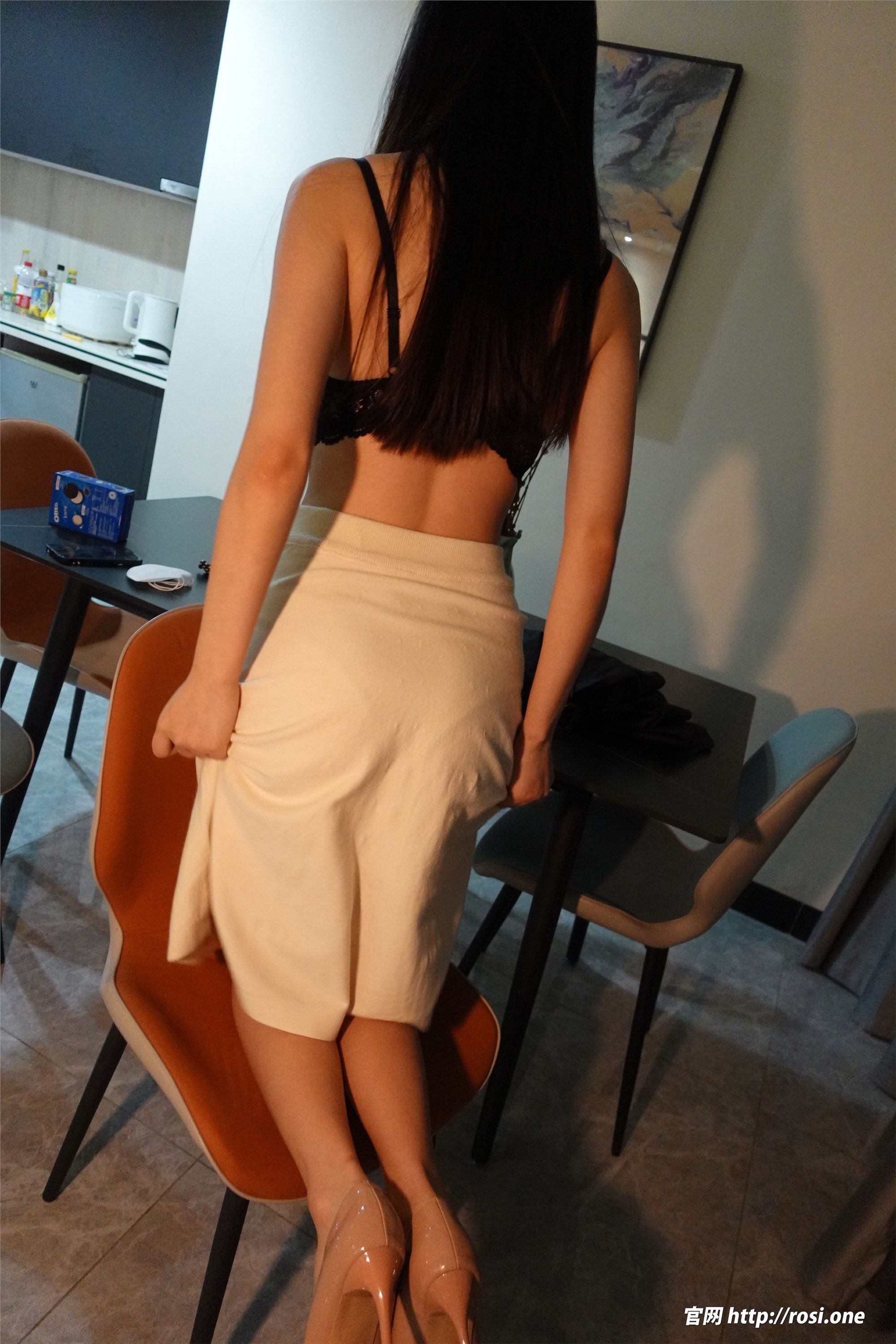 ROSI写真 2022.06.11 NO.3841